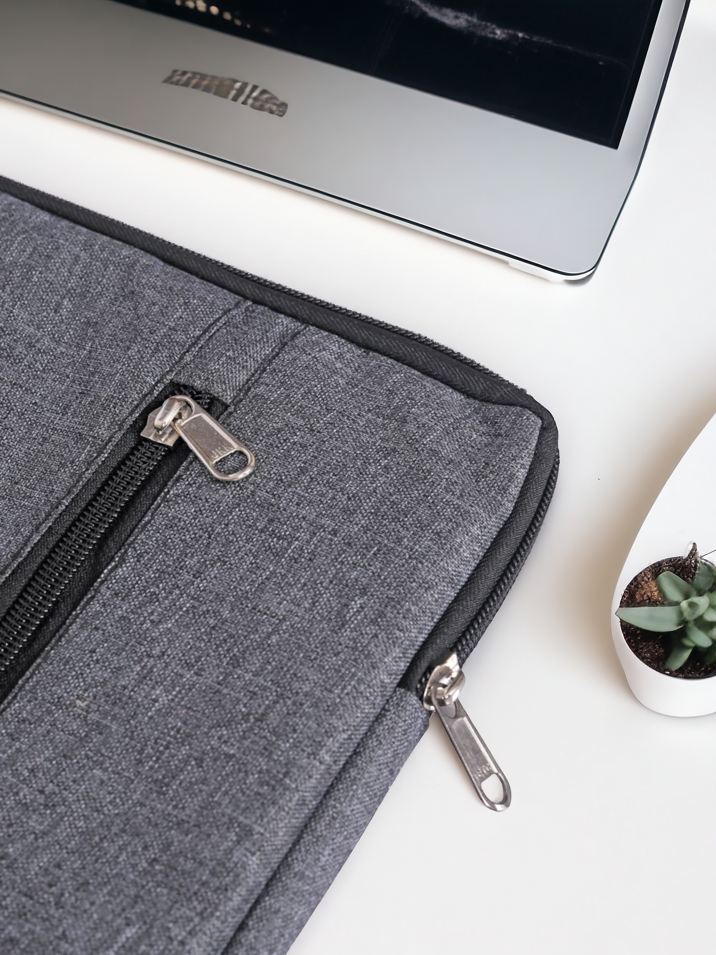 Laptop Sleeve with Pouch B
