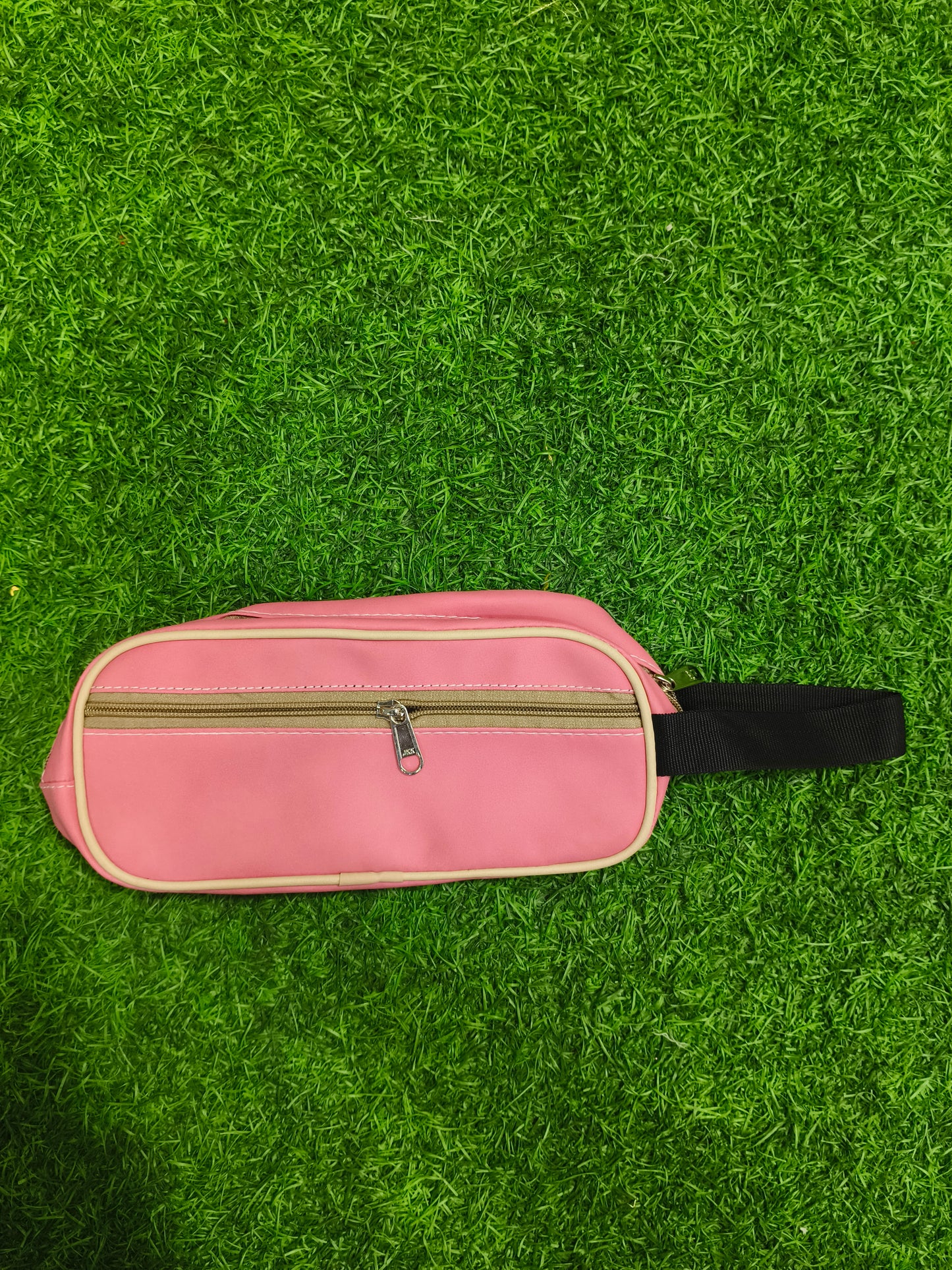 Light Pouch D