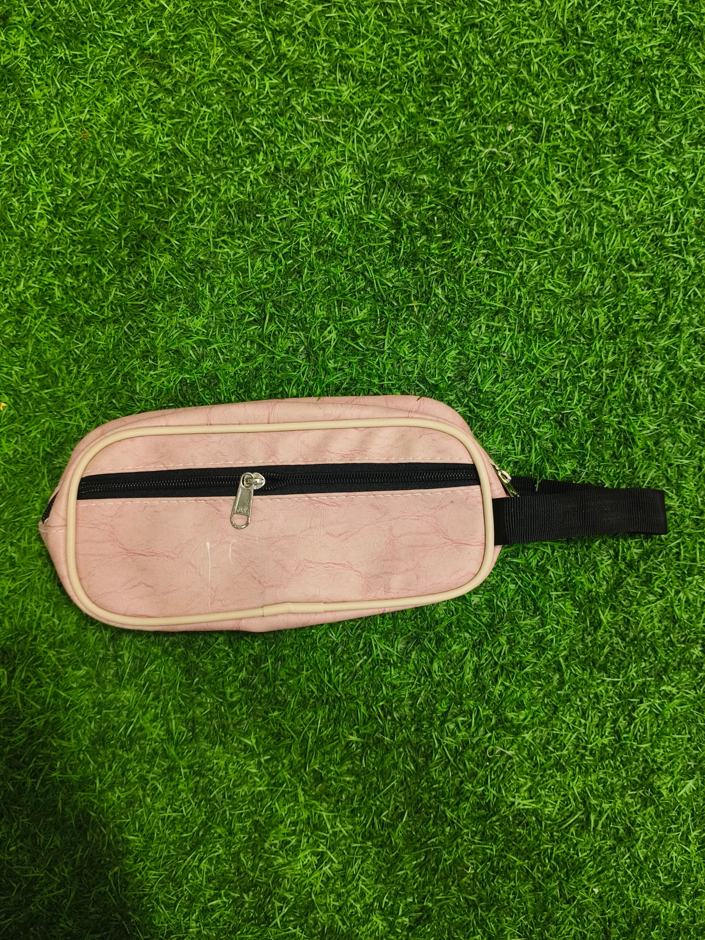 Light Pouch F