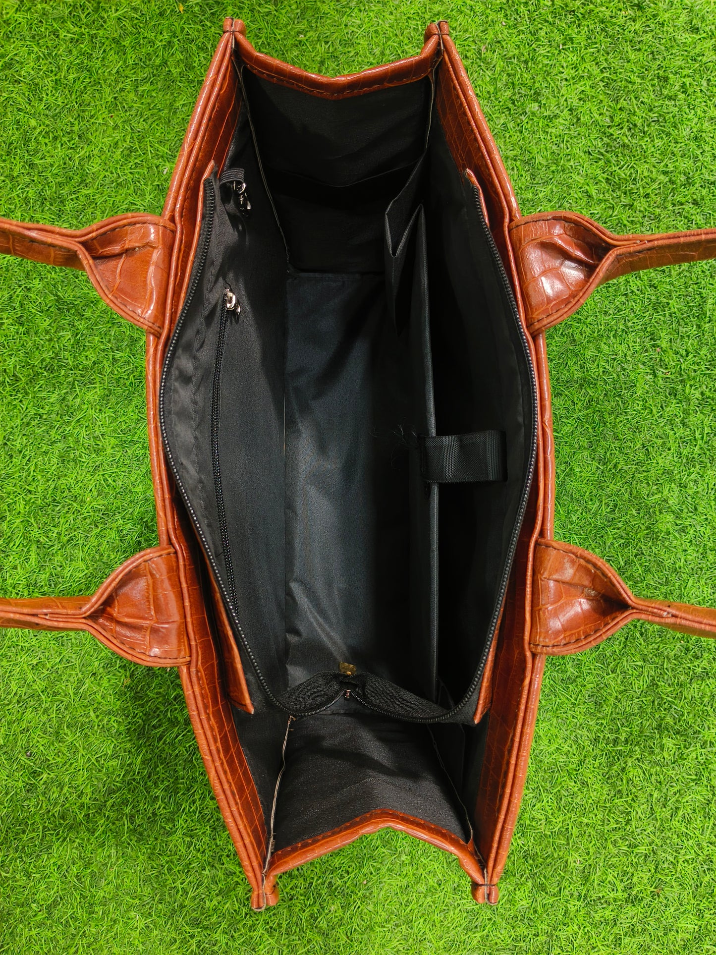 Croco Leather Bag (Brown)
