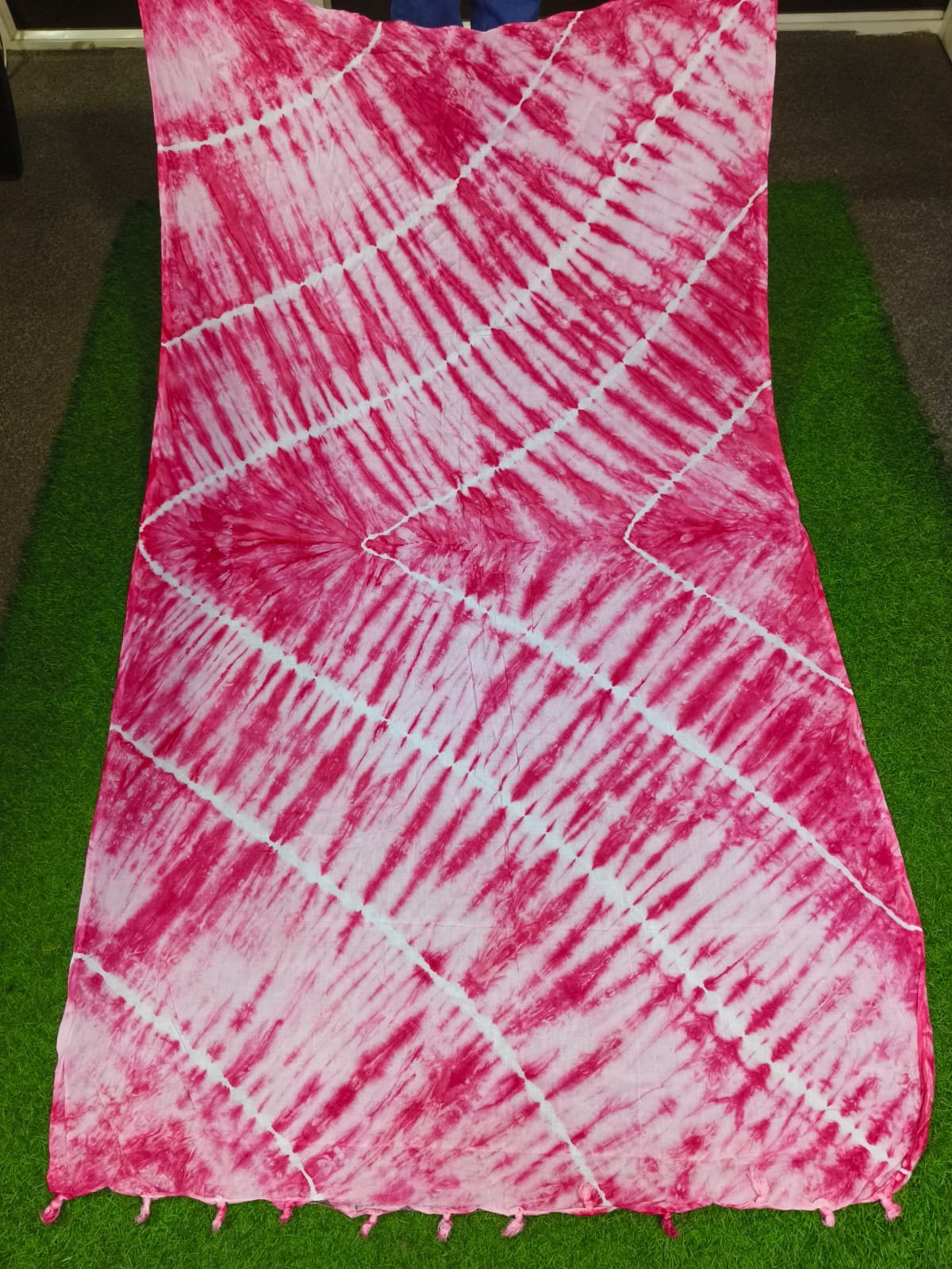 Lining Printing Dupatta Pink
