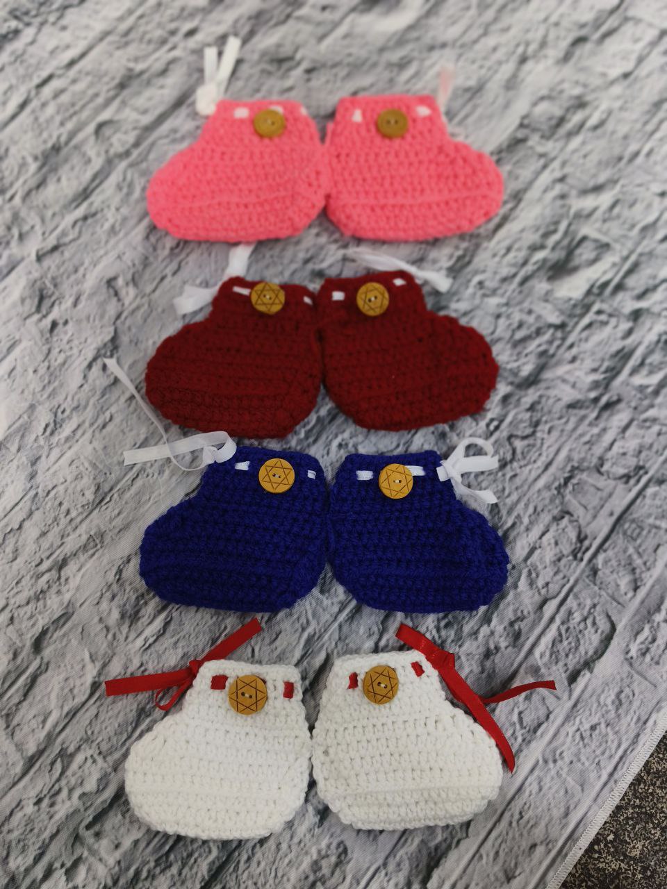 Kids Woolen Socks White