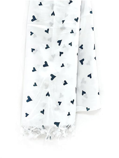 White Dupatta Black Dil