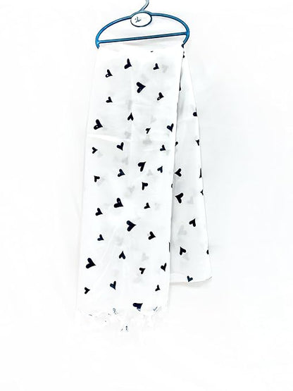 White Dupatta Black Dil