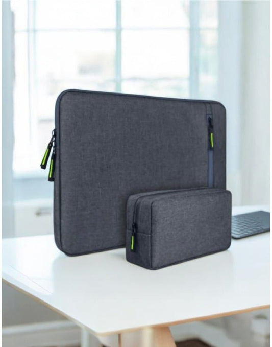 Laptop Sleeve with Pouch B