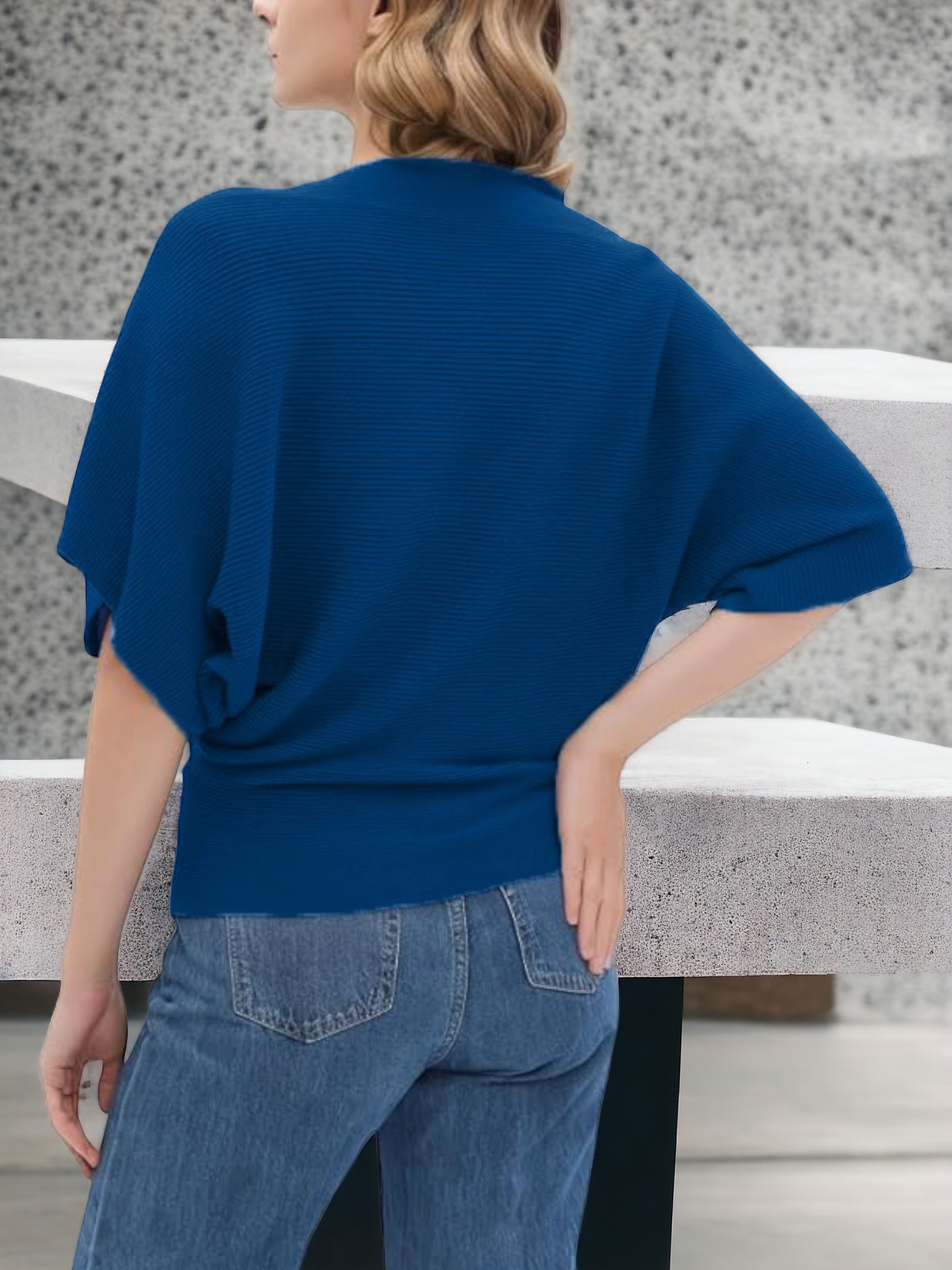 Oversized Batwing Top – Effortless Style & Comfort
